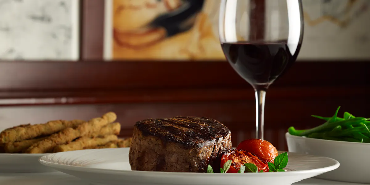 The Palm 4-Course Palm Classics Dinner Giveaway